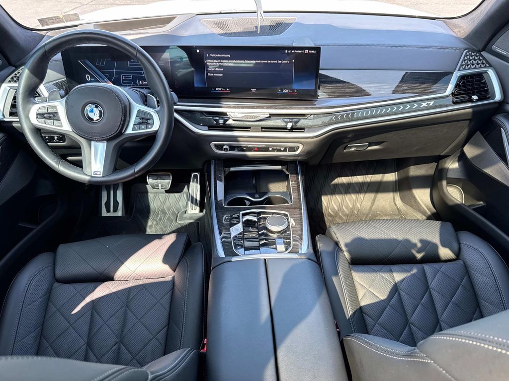 2023 Bmw X7 xDrive40i photo 13