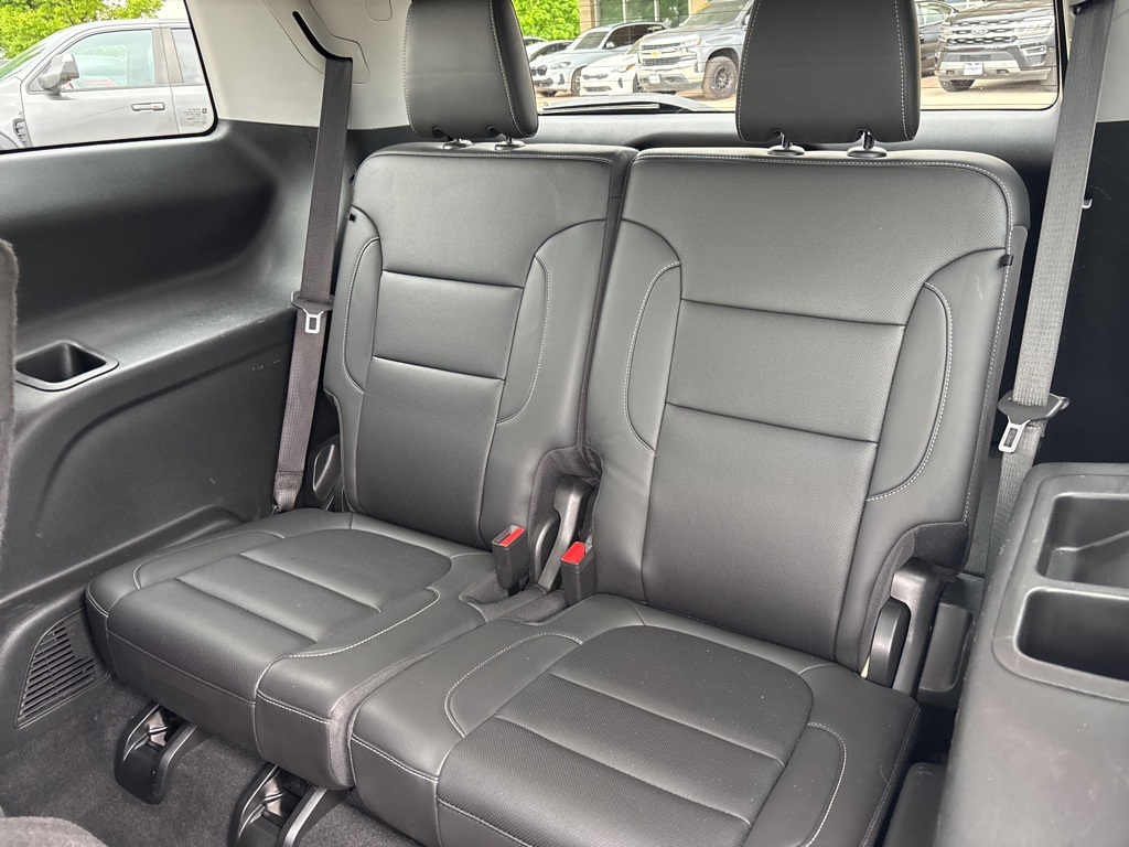 2023 Gmc Acadia SLT photo 17