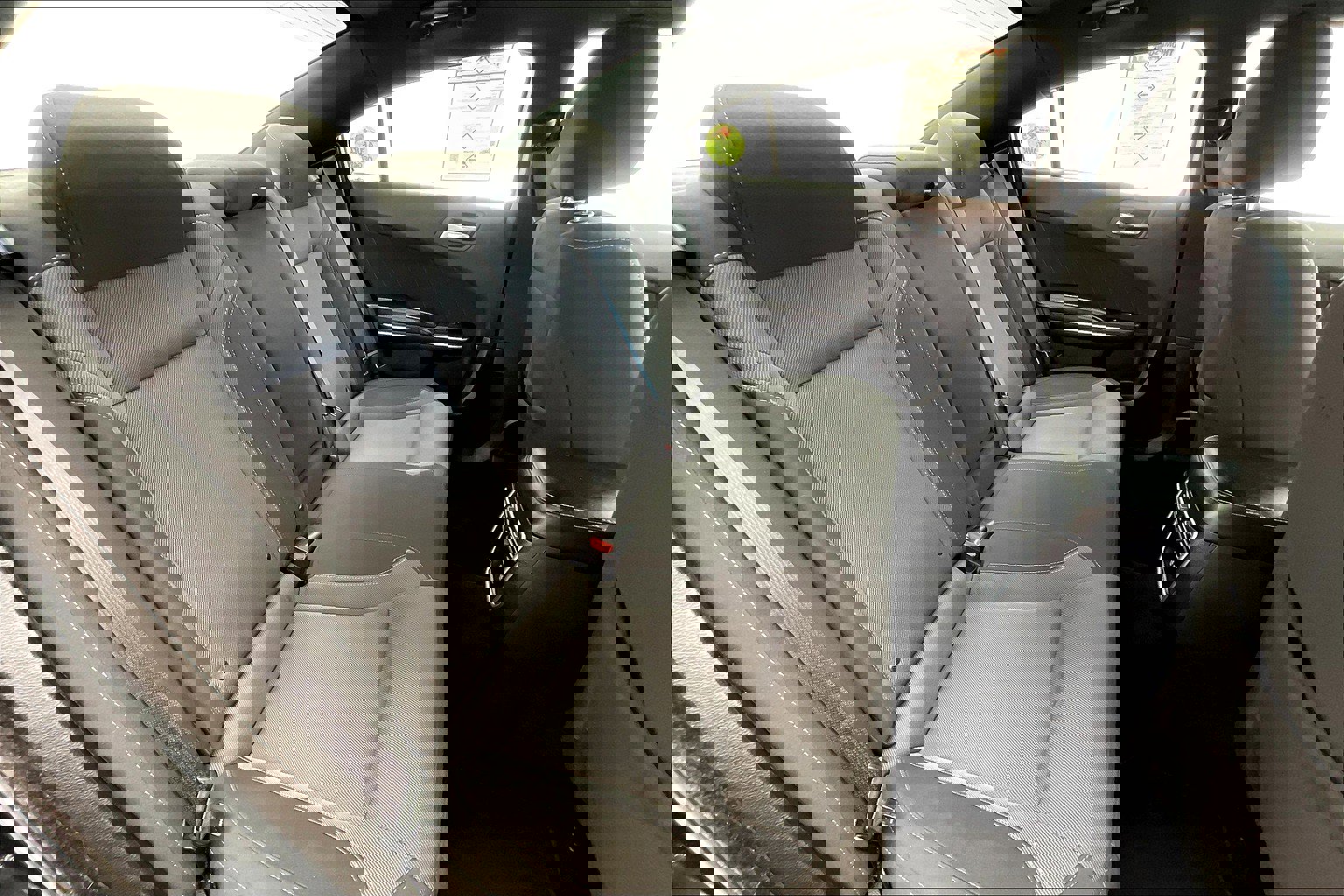 2022 Dodge Charger SXT photo 16