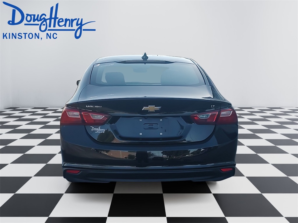 2023 Chevrolet Malibu 1LT photo 4
