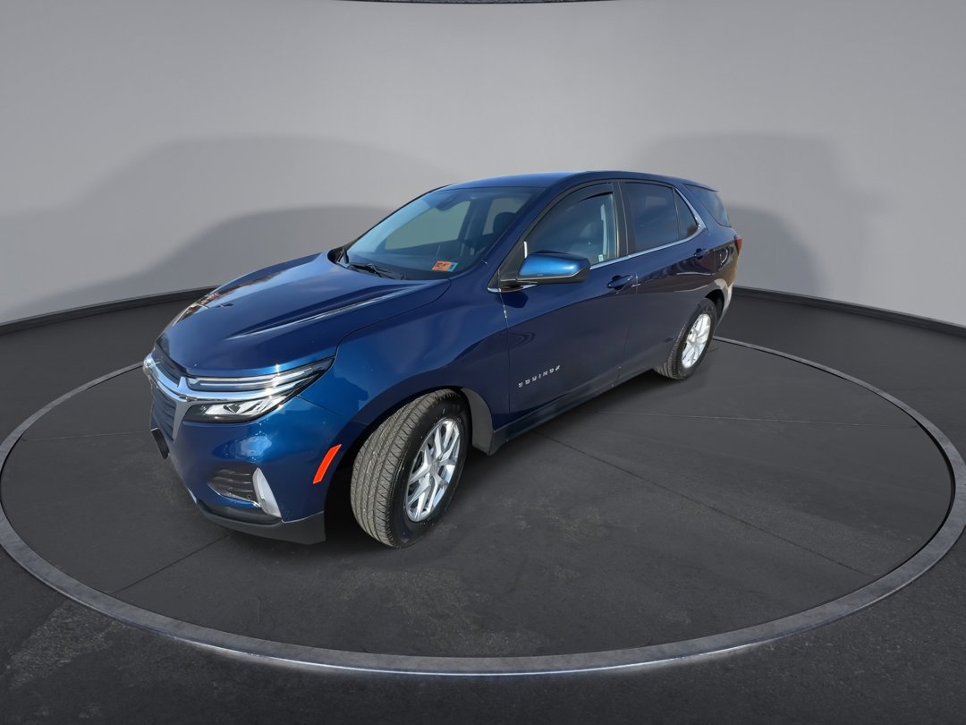 2022 Chevrolet Equinox LT photo 3