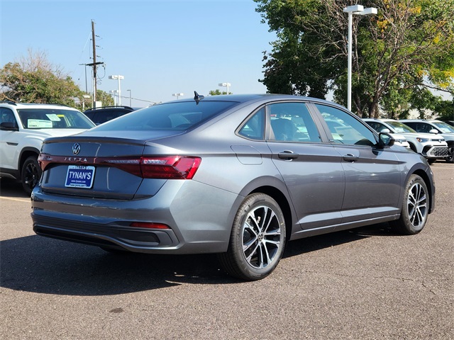 2025 Volkswagen Jetta Sport photo 3