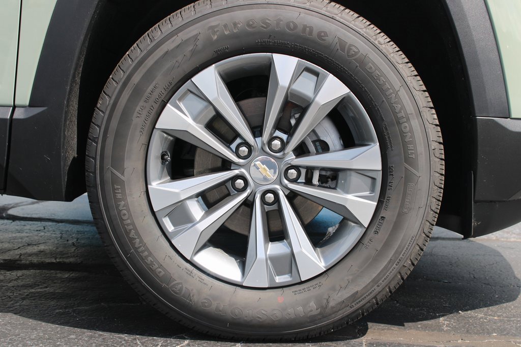 2026 Chevrolet Equinox LT photo 12