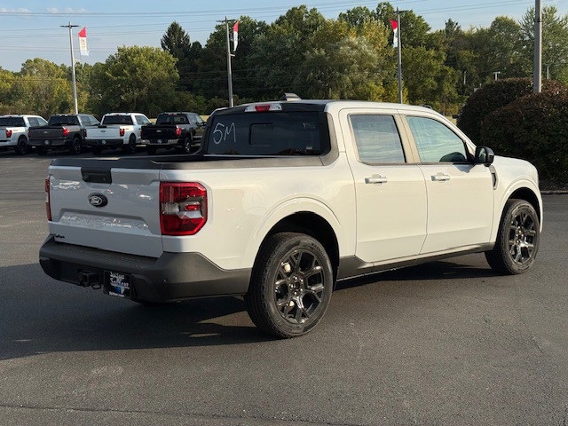 2025 Ford Maverick Lariat photo 2