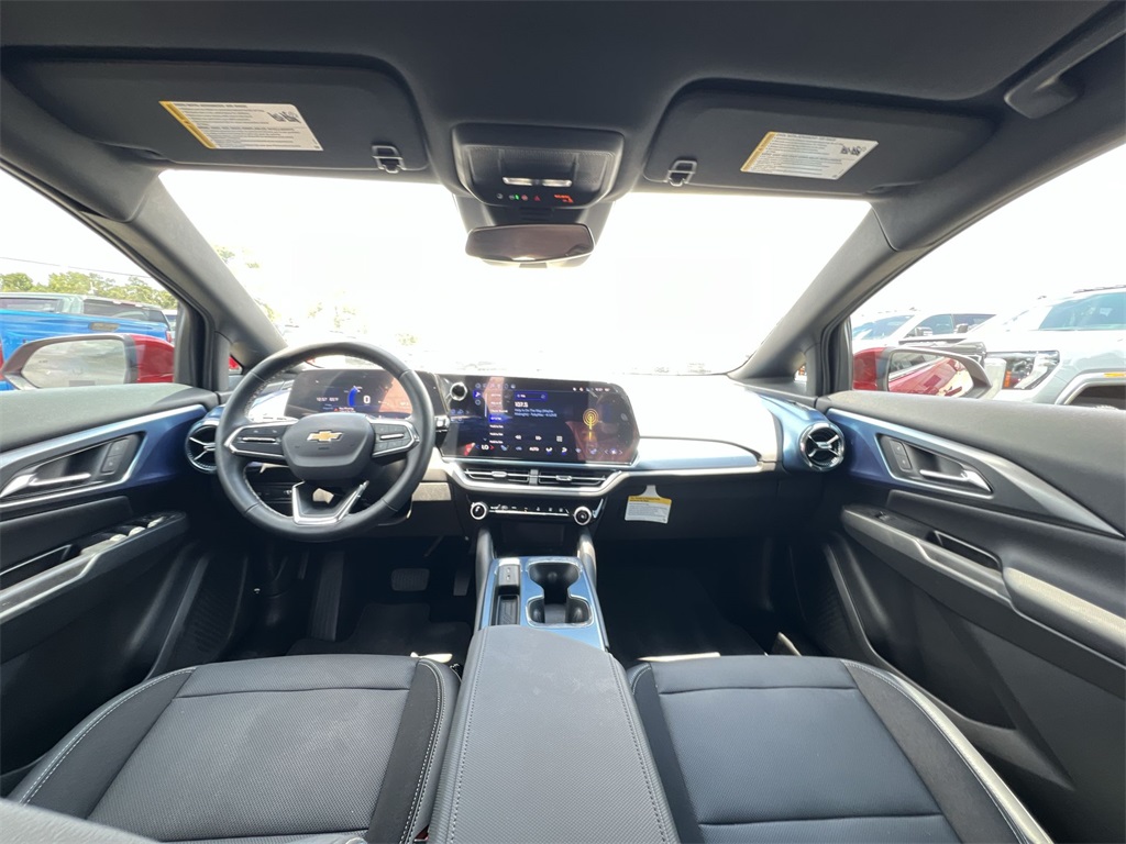 2024 Chevrolet Equinox EV 1LT photo 27
