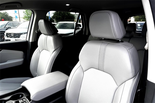 2025 Honda Pilot EX-L photo 7