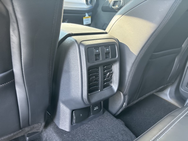2025 Ford Bronco Outer Banks photo 30