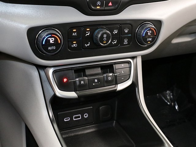 2023 Gmc Terrain SLE photo 18