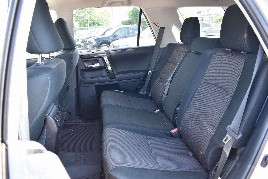 2020 Toyota 4Runner TRD Off-Road photo 8