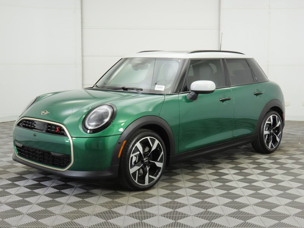 2026 MINI Hardtop 4 Door S's photo