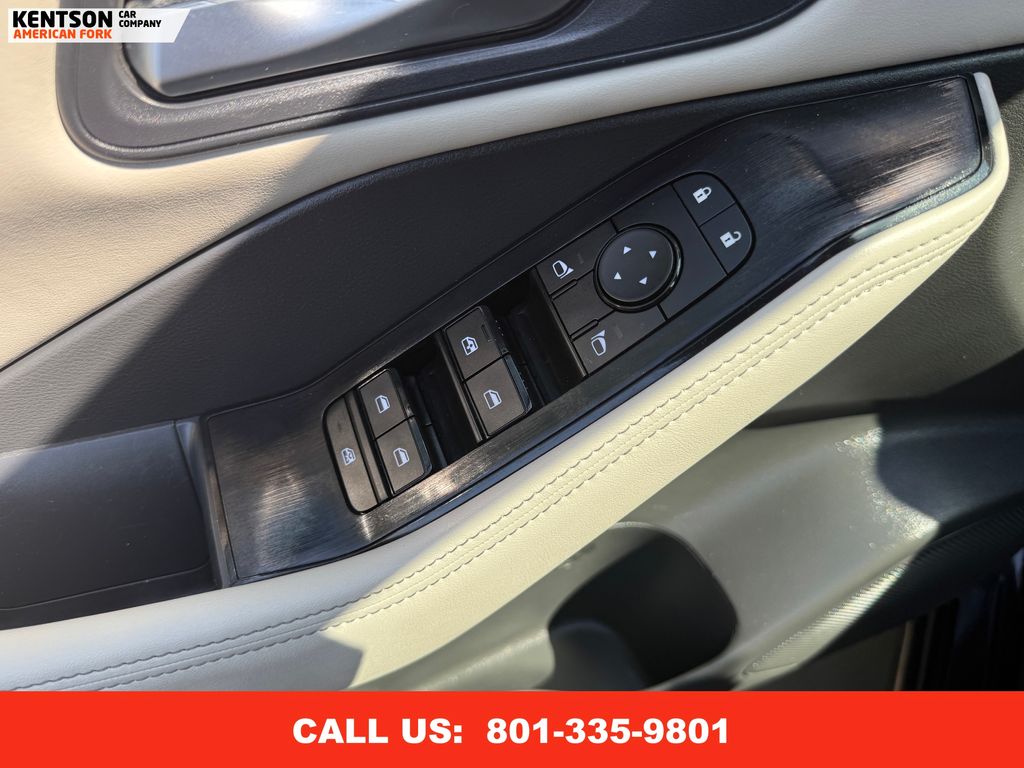 2024 Nissan Rogue SV photo 21