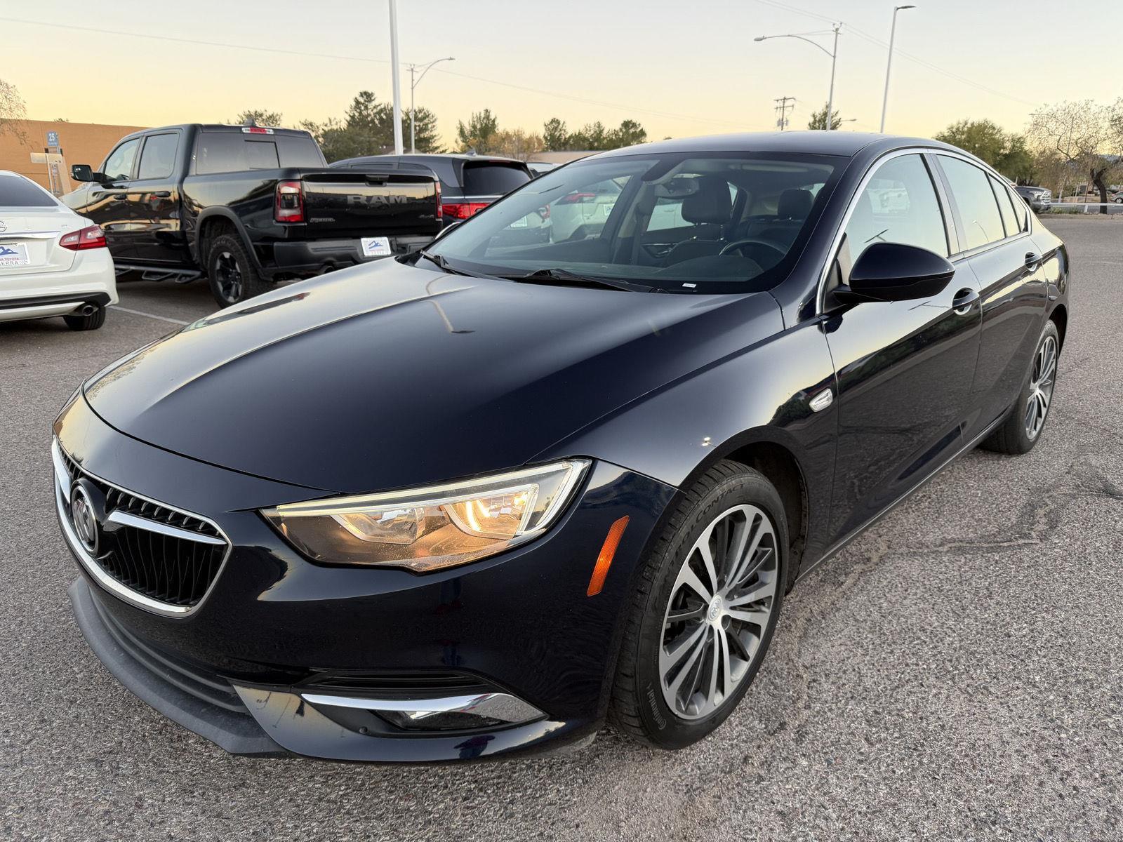 2018 Buick Regal Sportback Preferred II's photo