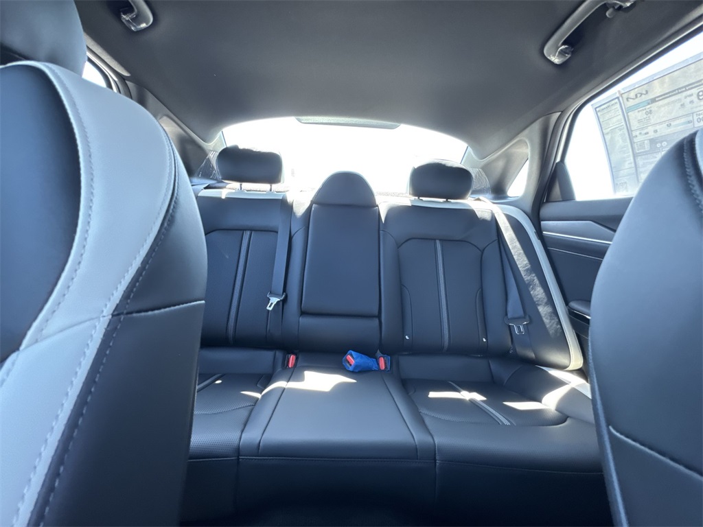 2026 Kia K5 GT-Line photo 12