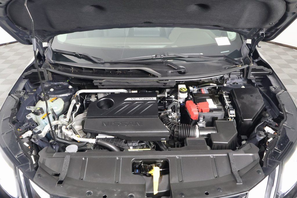 2022 Nissan Rogue SV photo 15
