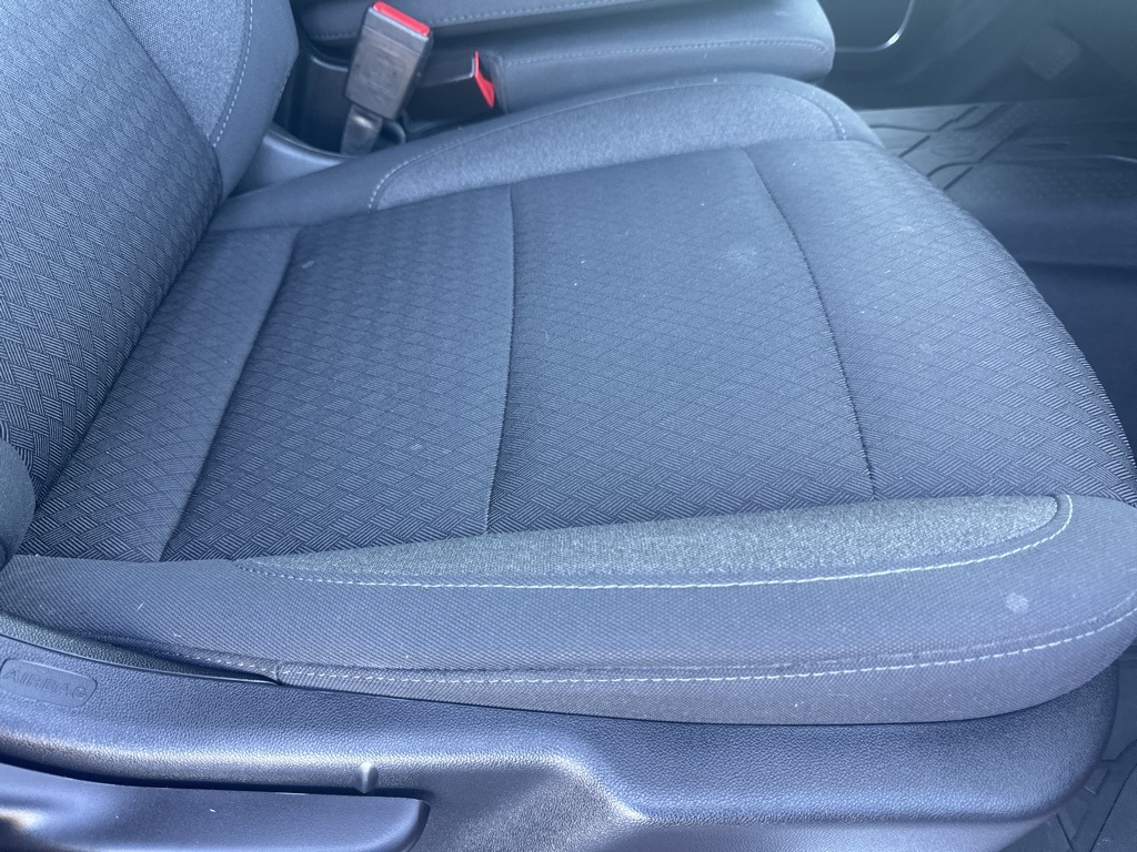 2022 Chevrolet Silverado 1500 LT photo 24