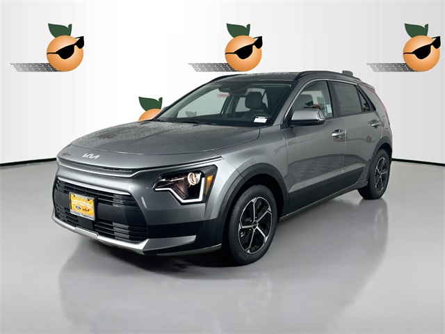 2025 Kia Niro EX photo 3