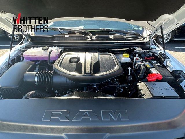 2025 Ram 1500 Laramie photo 13