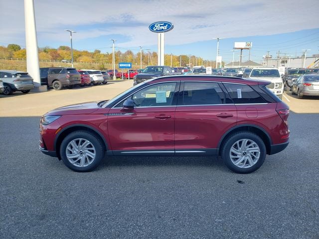 2026 Lincoln Corsair Premiere photo 3