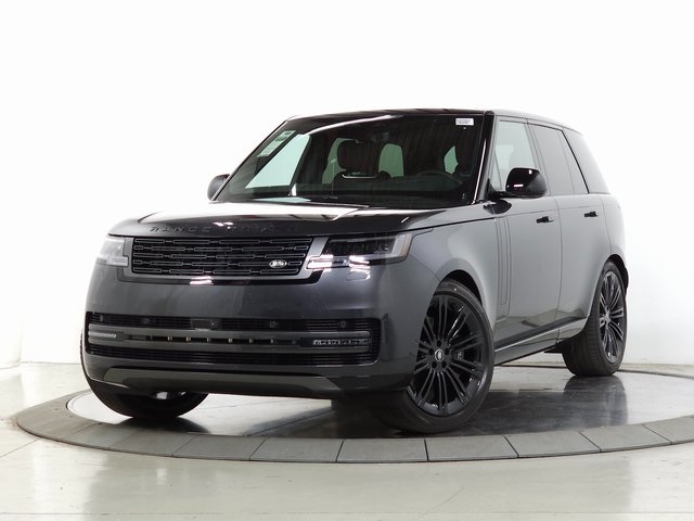 2025 Land Rover Range Rover SE's photo