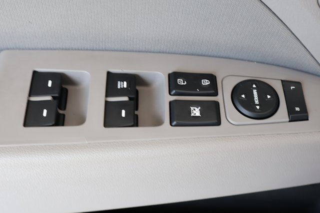 2020 Hyundai Elantra SEL photo 10