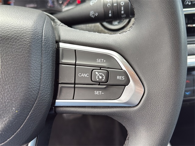 2024 Jeep Compass Latitude photo 16