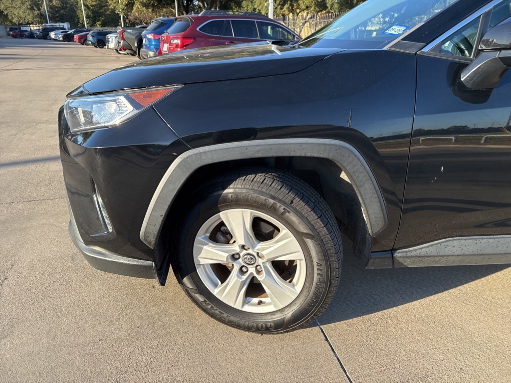 Used 2020 Toyota RAV4 XLE with VIN 2T3W1RFV7LC072281 for sale in Northfield, Minnesota
