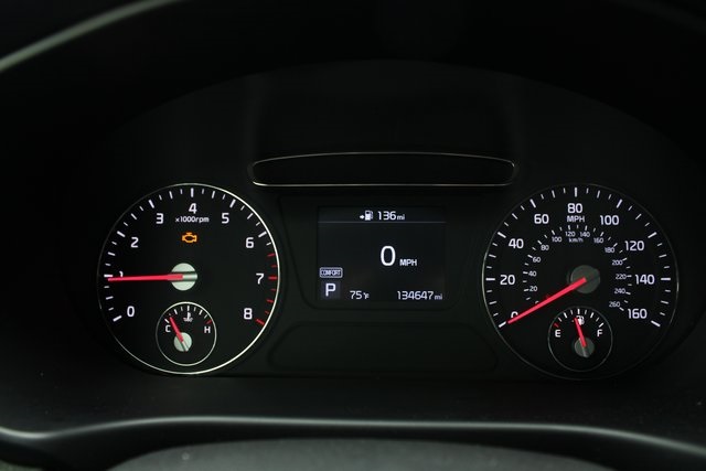 2020 Kia Sorento S photo 12