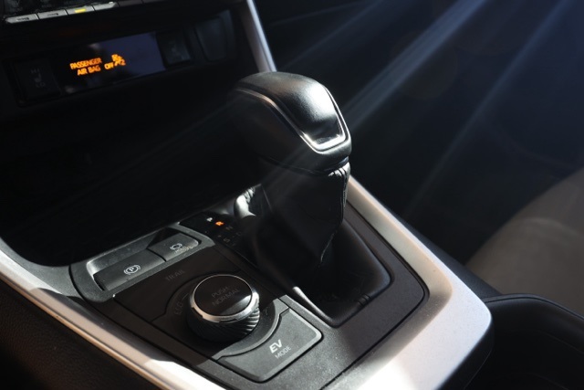 2021 Toyota RAV4 Hybrid XLE Premium photo 29