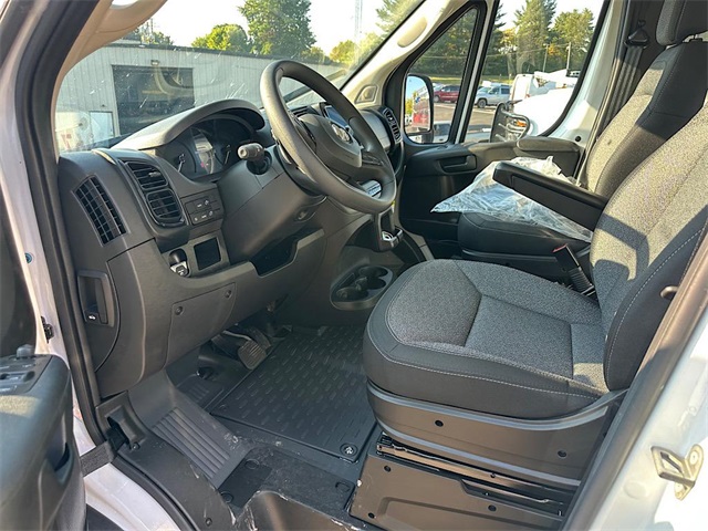 2024 Ram ProMaster 3500 photo 6