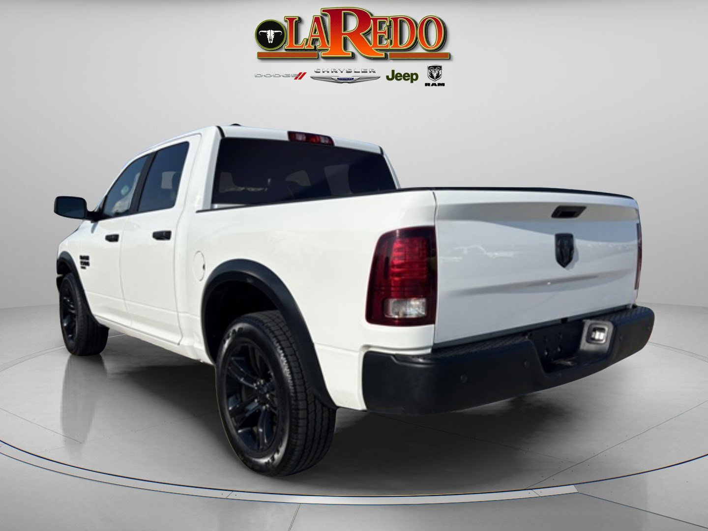 2024 Ram 1500 SLT Warlock photo 5