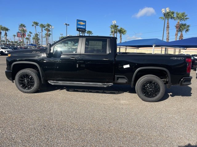 2026 Chevrolet Silverado 2500HD Custom photo 4