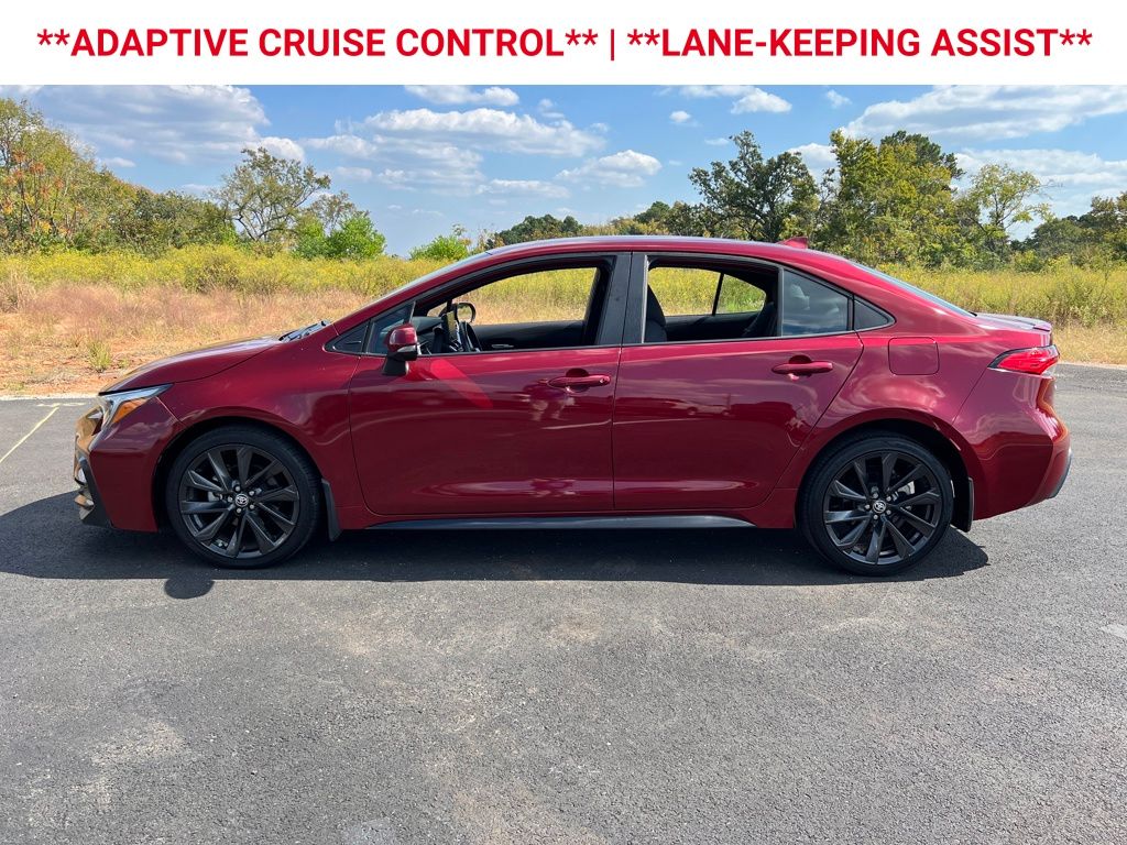 2023 Toyota Corolla SE photo 4