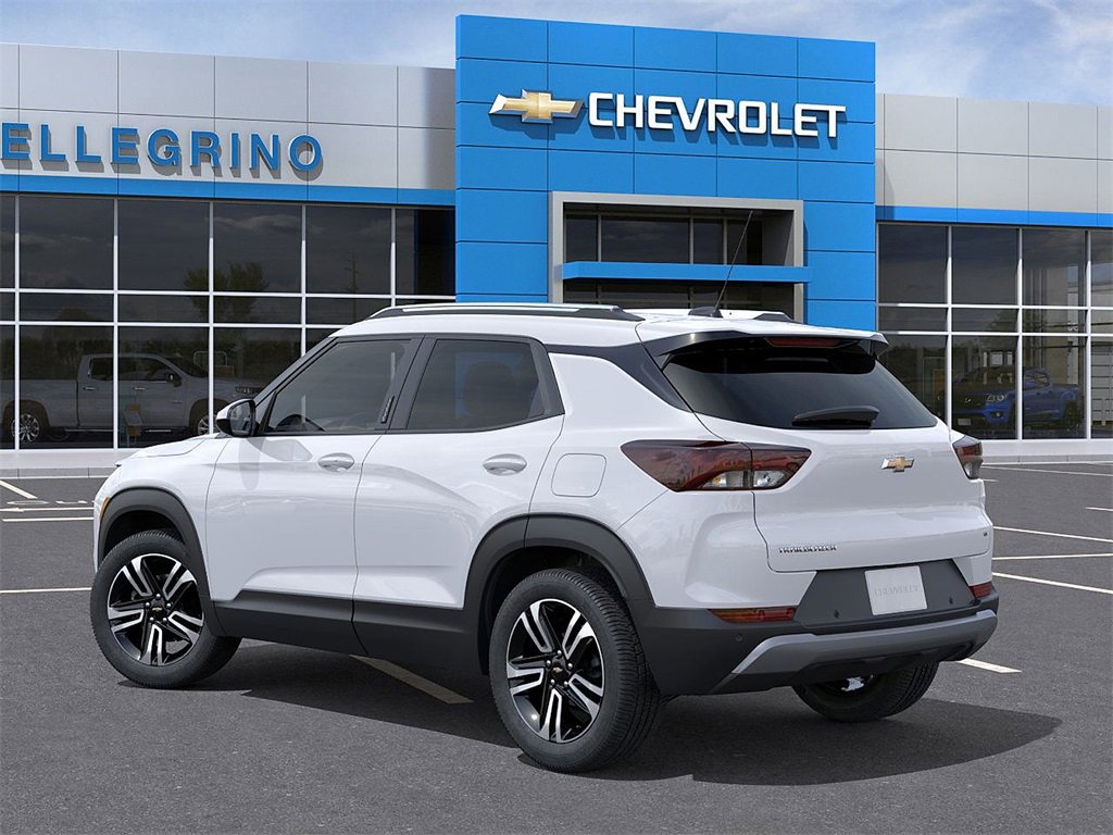 2026 Chevrolet Trailblazer LT photo 3