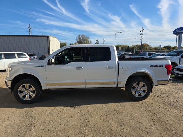 2019 Ford F-150 Lariat photo 2
