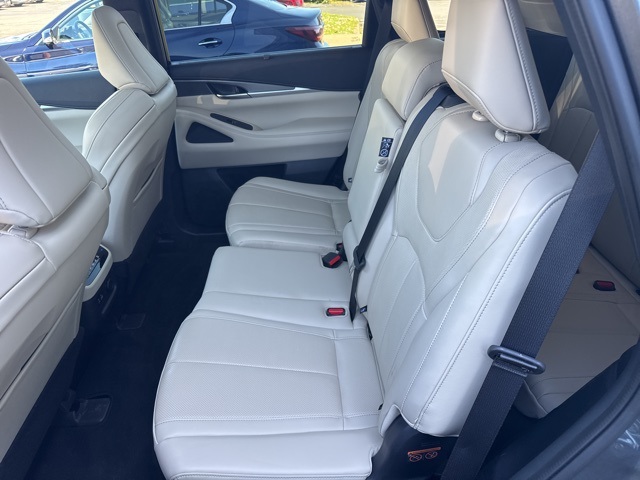 2022 Infiniti QX60 Luxe photo 15