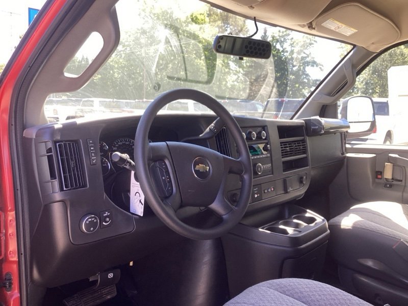 2025 Chevrolet Express 2500 Work Van photo 20