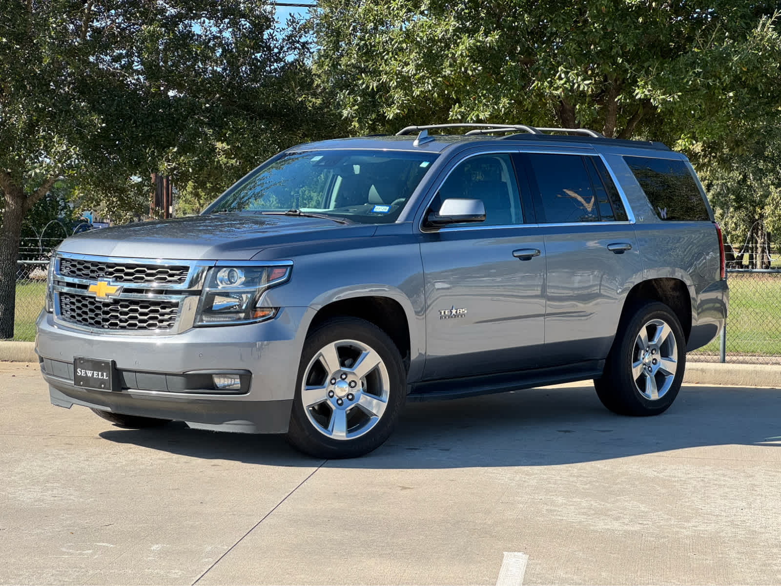 2019 Chevrolet Tahoe LT's photo