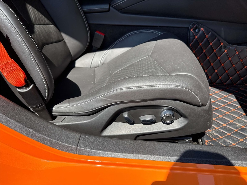 2023 Chevrolet Corvette Stingray 2LT photo 17