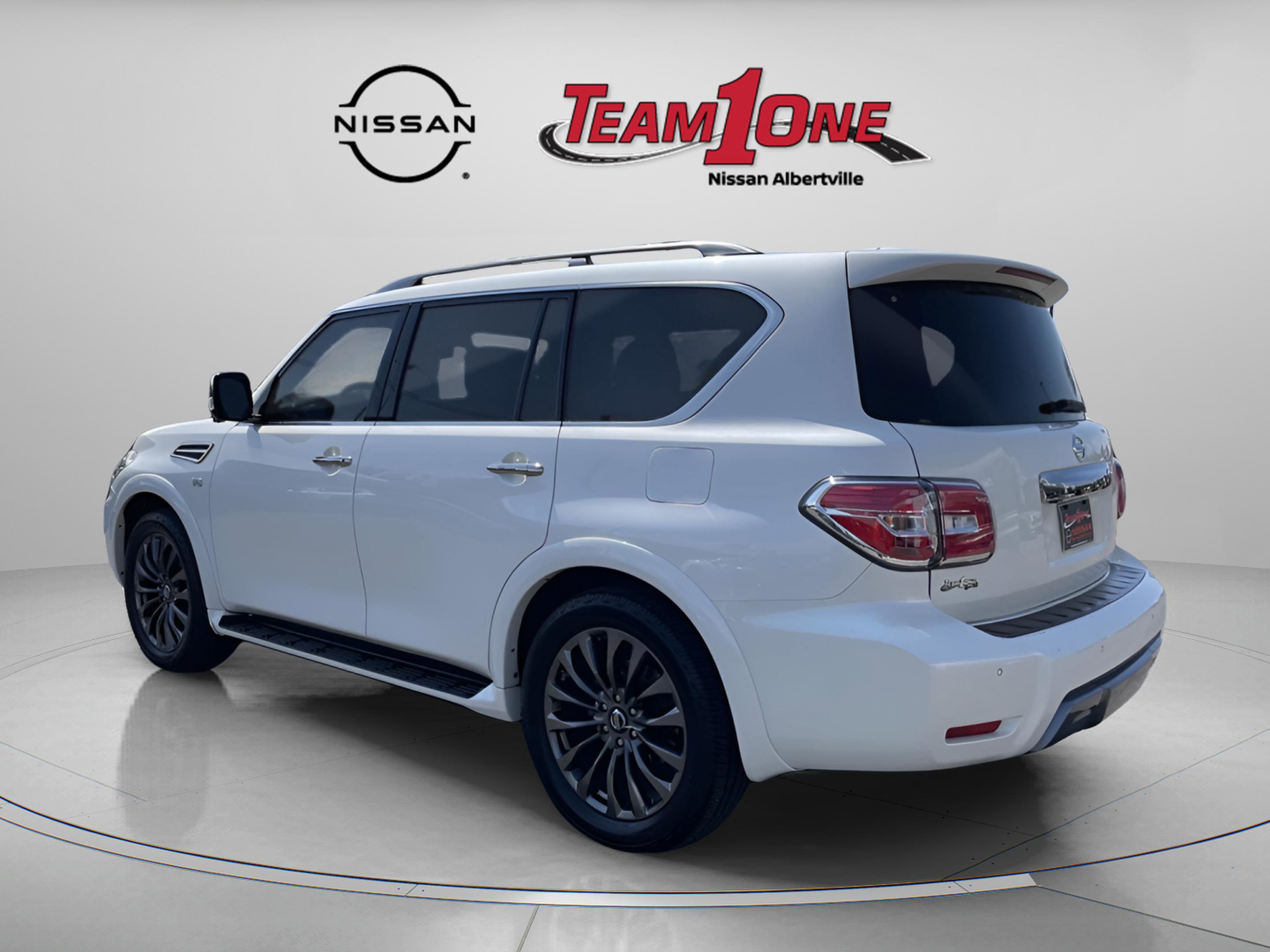 2020 Nissan Armada Platinum photo 4