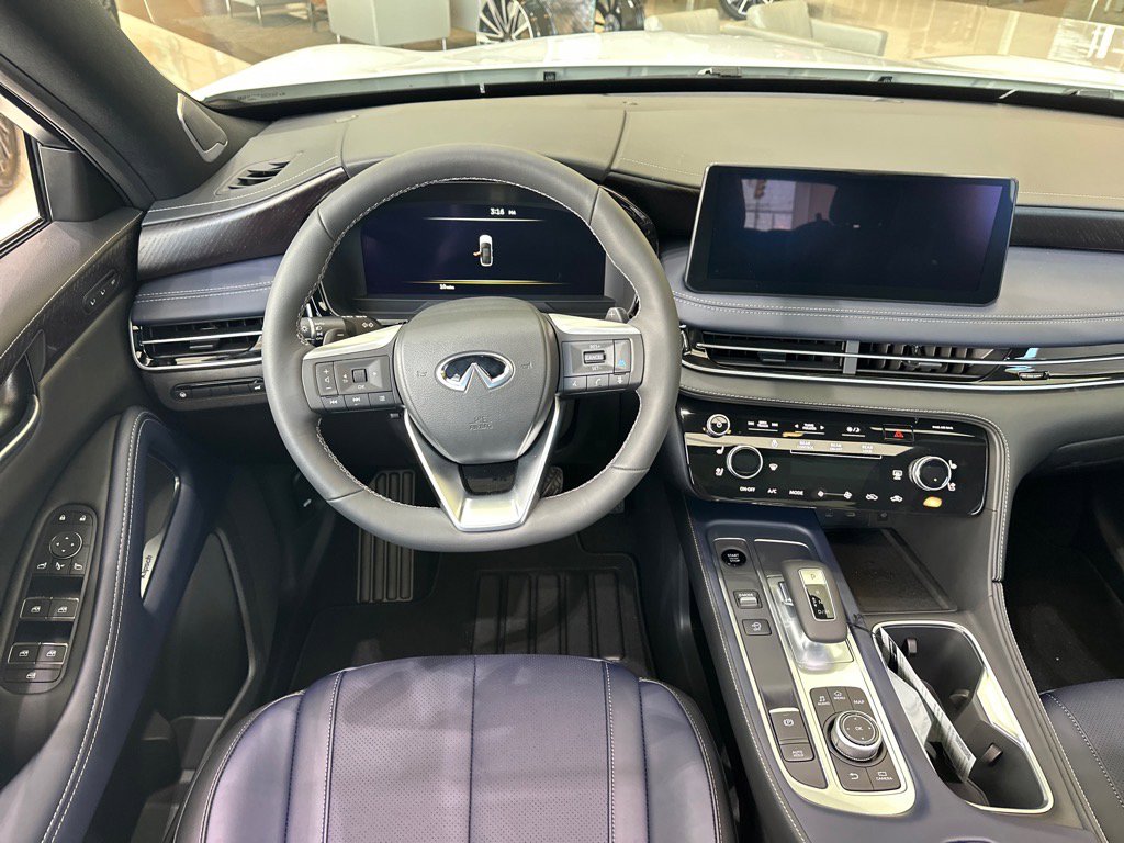 2026 Infiniti QX60 Luxe photo 12