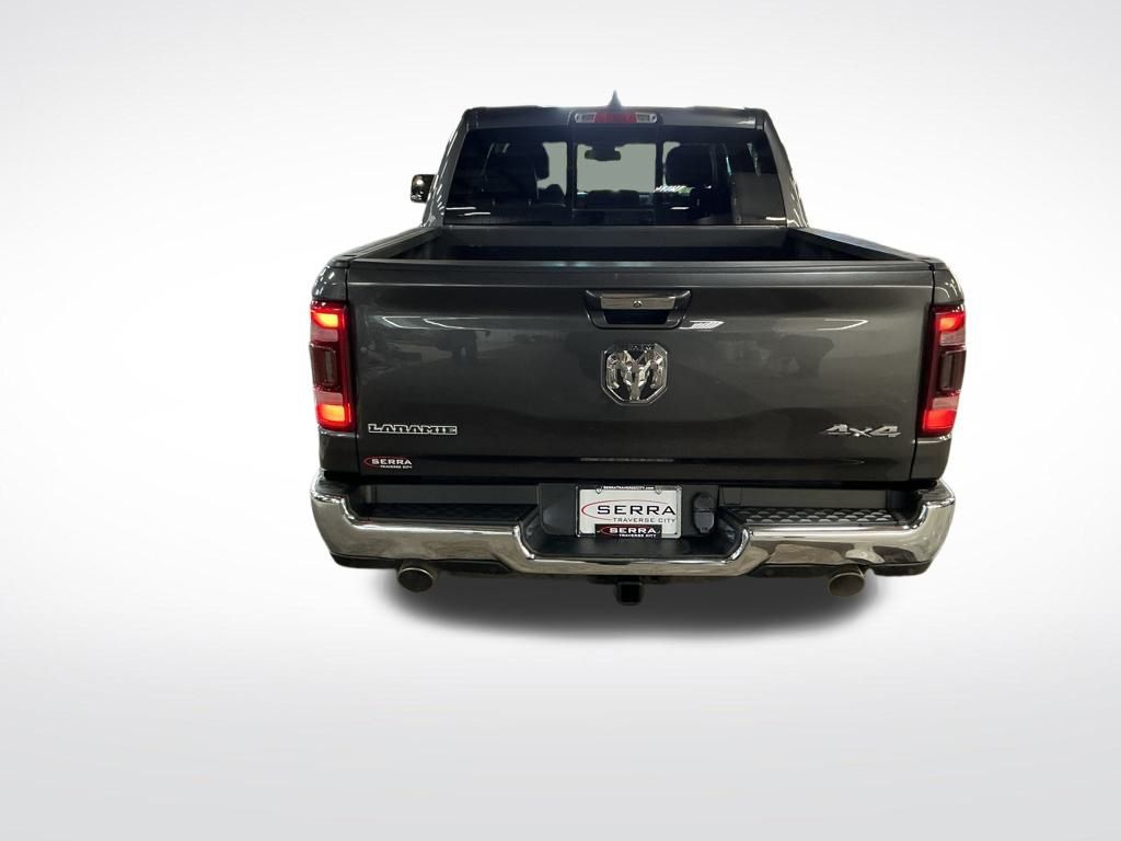 2019 Ram 1500 Laramie photo 4