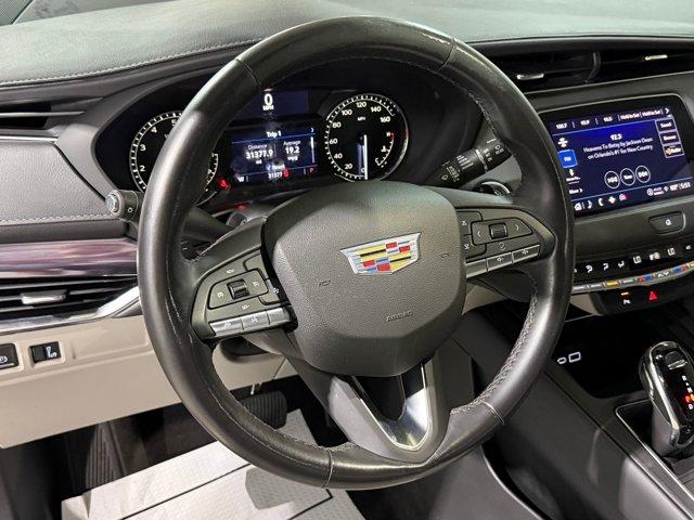 2022 Cadillac XT4 Luxury photo 3