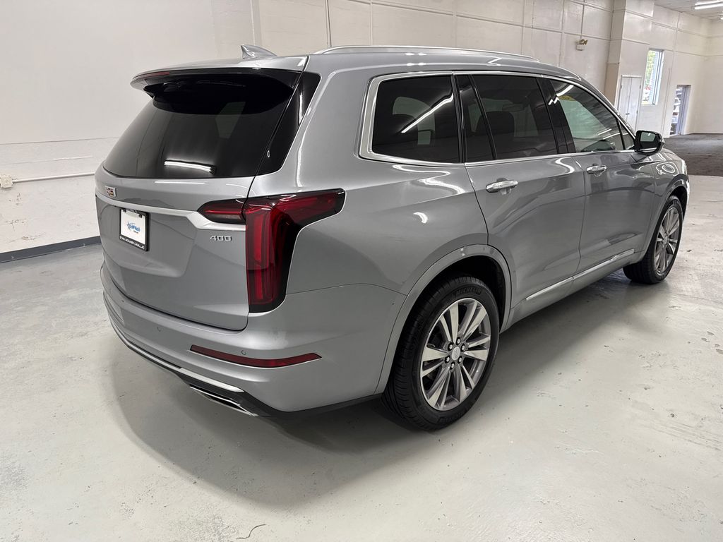 2025 Cadillac XT6 Premium Luxury photo 9