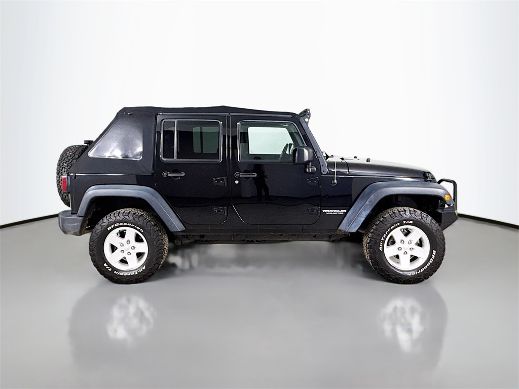 2016 Jeep Wrangler Unlimited Sport photo 11