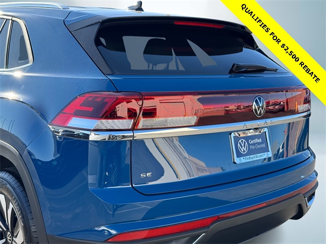 2025 Volkswagen Atlas Cross Sport SE photo 3