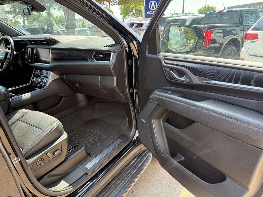 2022 Gmc Yukon XL Denali photo 15