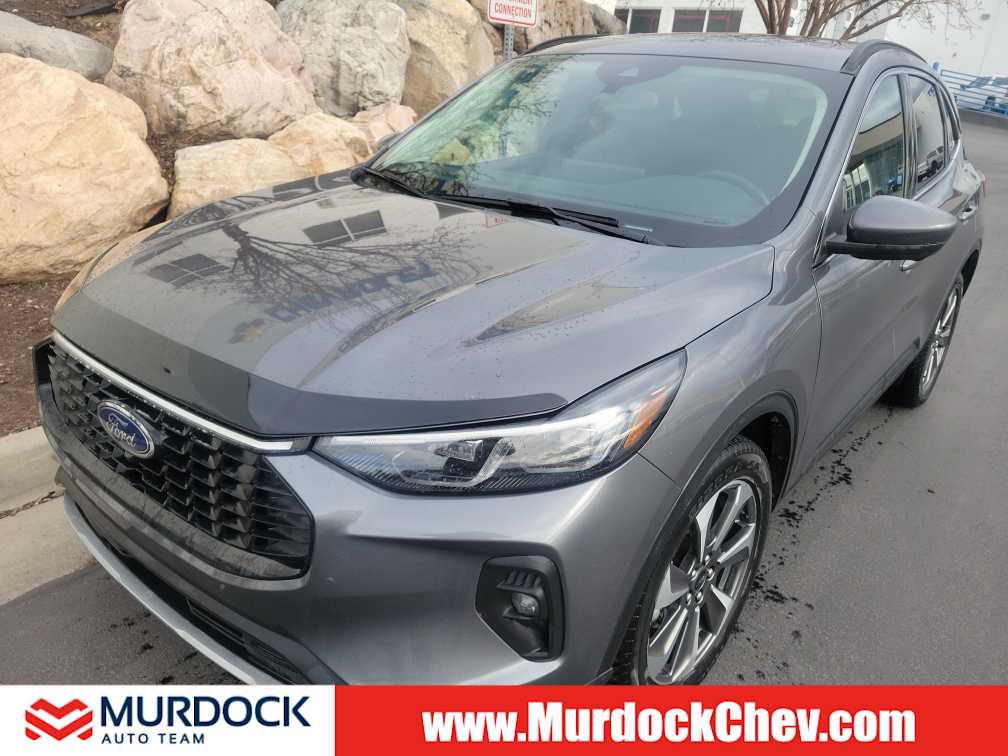 2024 Ford Escape Platinum's photo