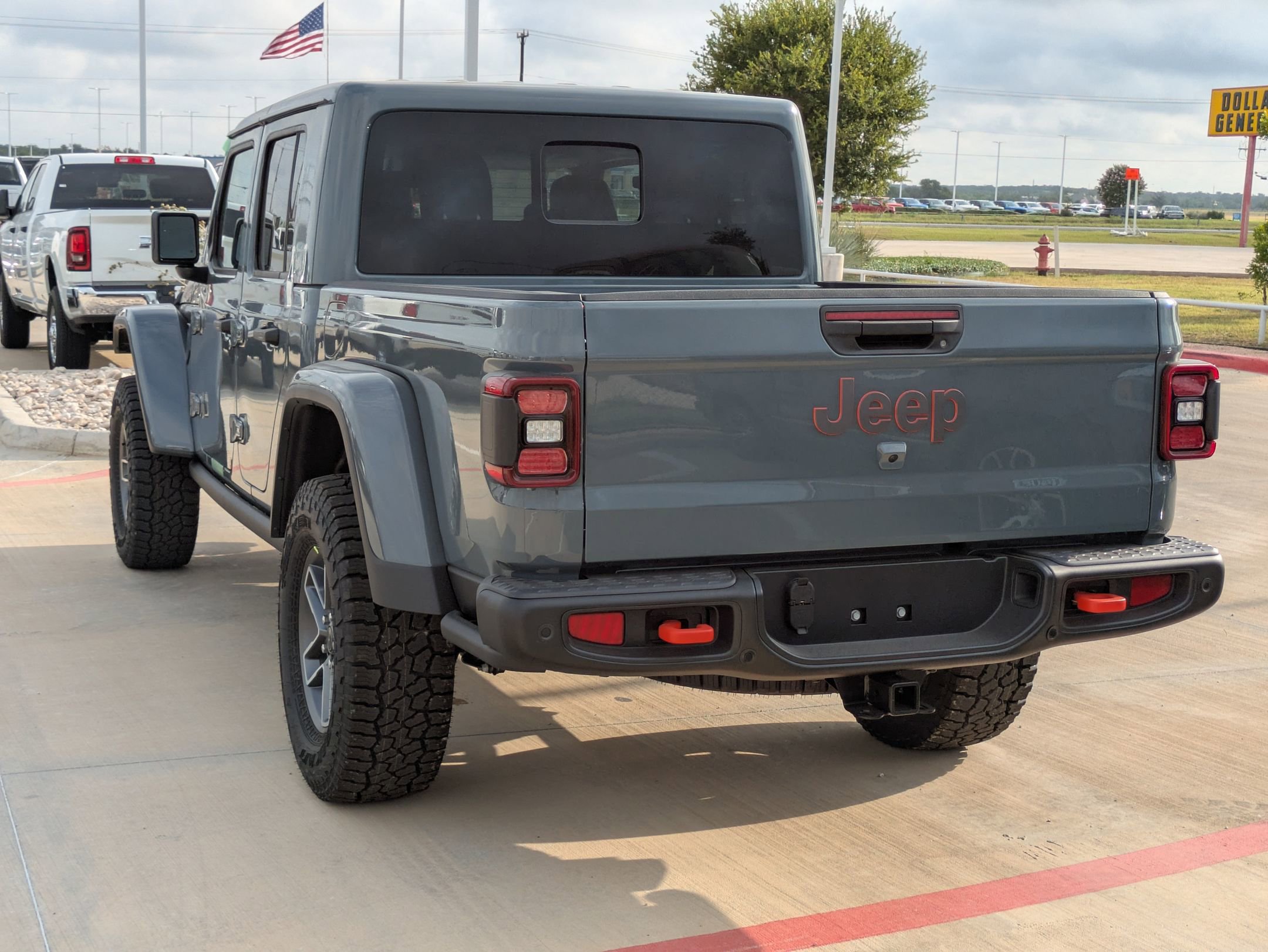 2025 Jeep Gladiator Mojave photo 5