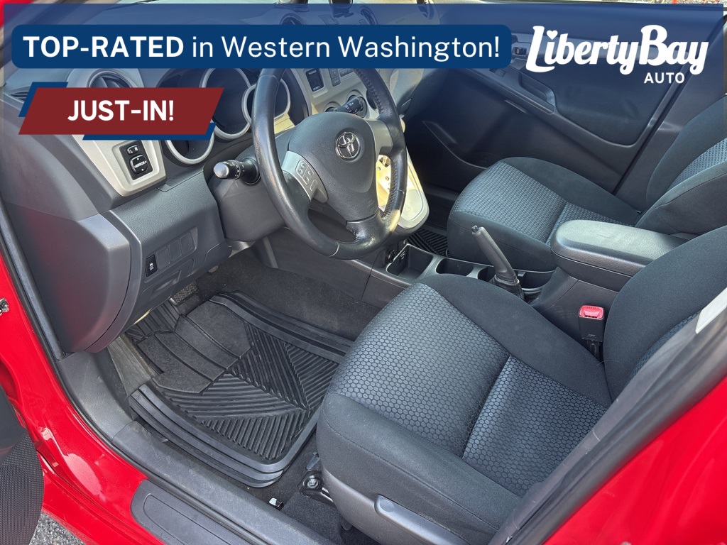 2010 Toyota Corolla Matrix L 4WD photo 5