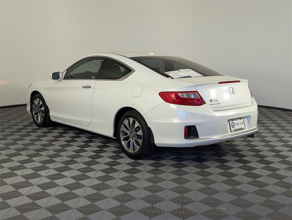 2015 Honda Accord EX-L photo 4